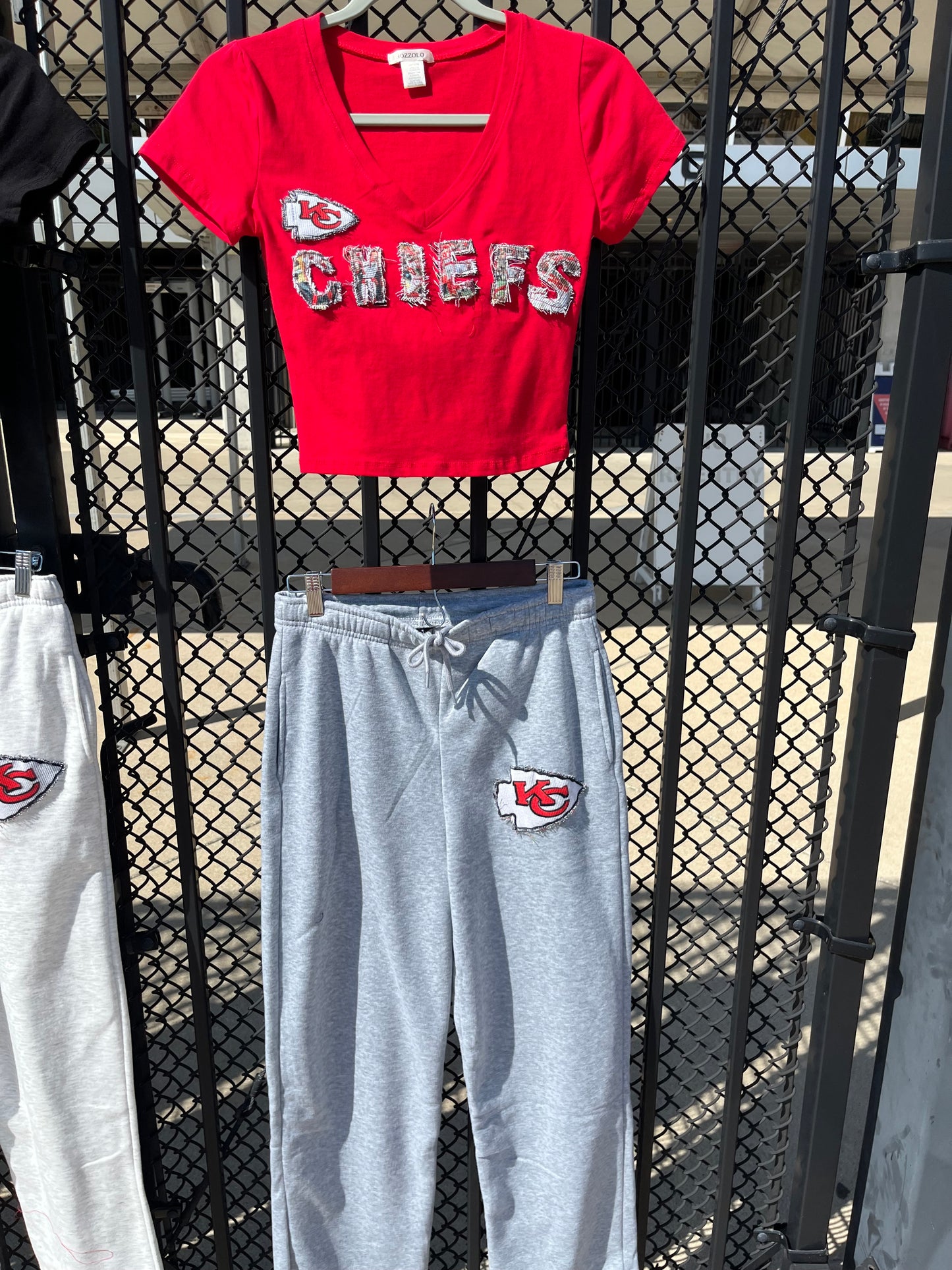Medium Chiefs set