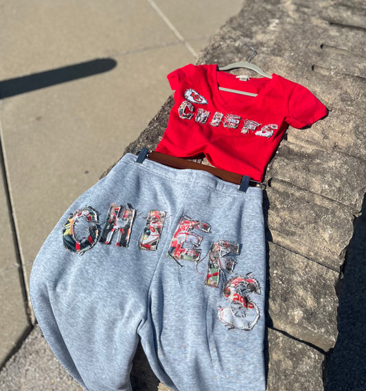 Medium Chiefs set
