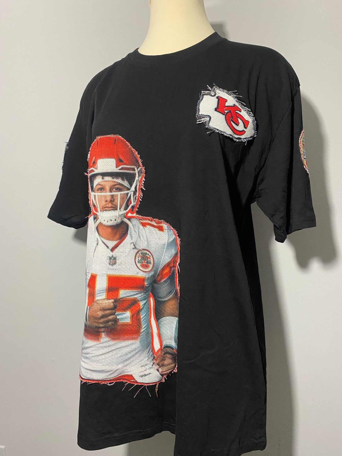 Mahomes Tee ￼